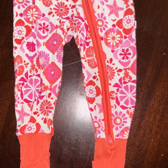 Little Sleepies Coastal Gems zippy - Picture 5 of 5